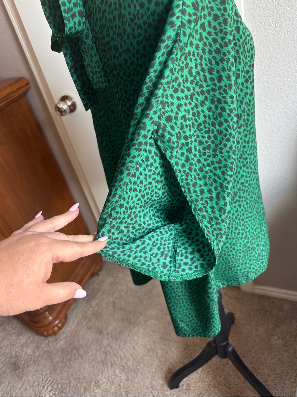 Women's Green Printed Blouse - Elegant High Neck Top L - Picture 3 of 3